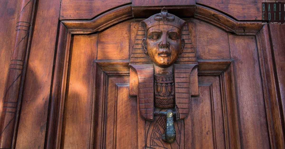 Bari, corso Cavour: tra sfingi, scarabei e ibis si svela il mondo esoterico di Palazzo Borracci